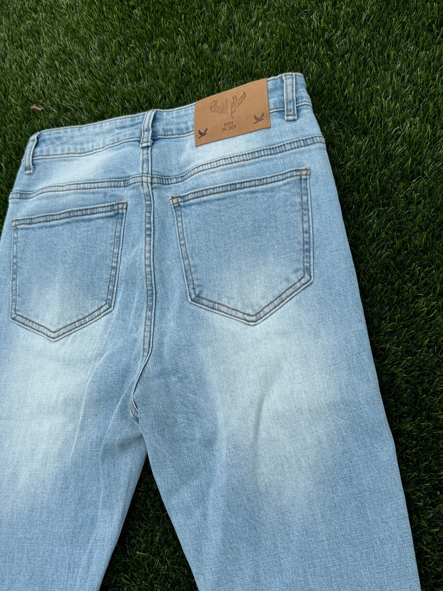 Blue Stacked Jeans v4